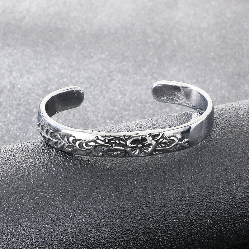 Design Floral C-Shaped Bracelet – Ethnic Style – Literary & Artistic Old Engraved