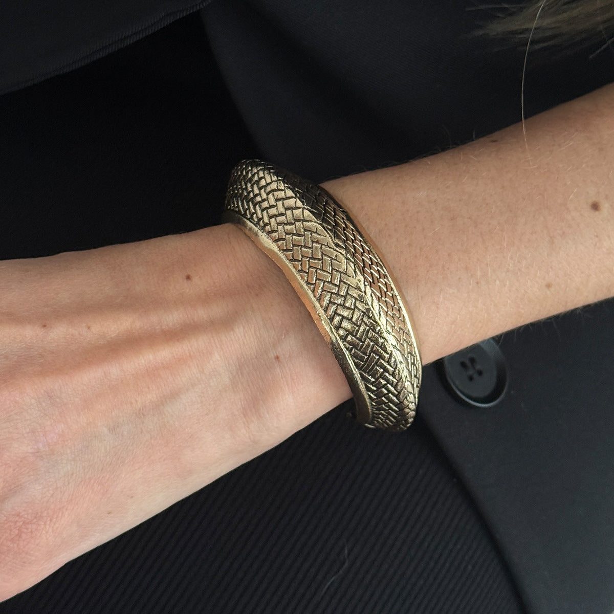 Planderful Vienna Verve Snake Skin Pattern Opening Bracelet For Women Geometric Winding Statement Jewelry