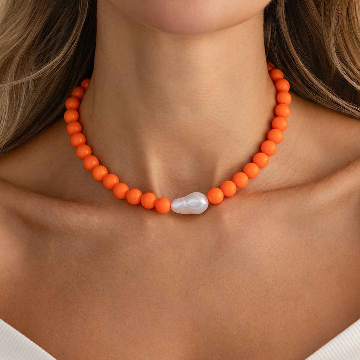 Colored Round Beads Pearl Necklace Dopamine Beaded Holiday Wind Necklace