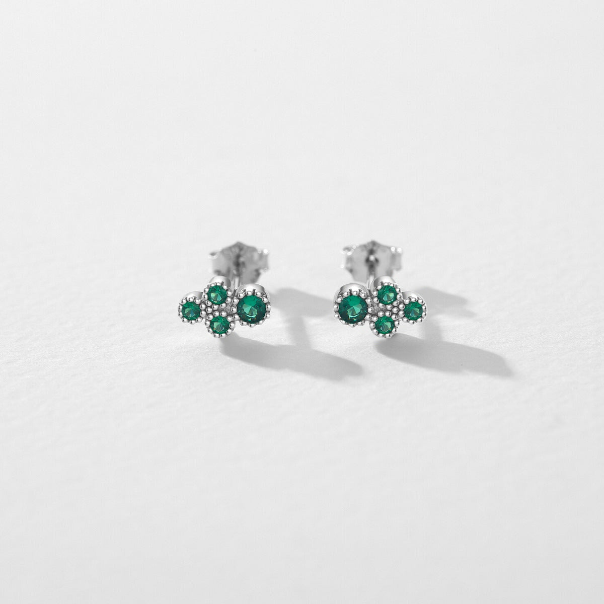 Elegant S925 Sterling Silver Emerald Zircon Stud Earrings for Women