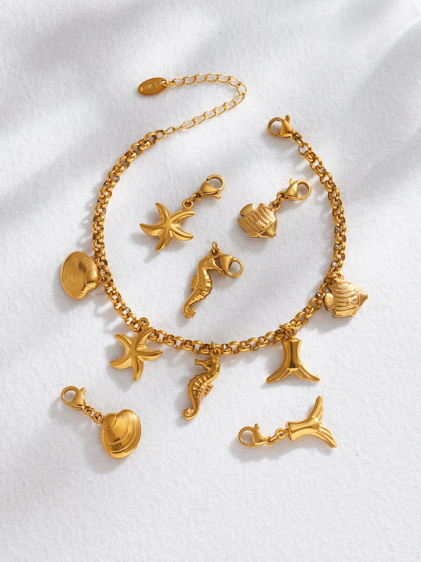 Planderful Seahorse Bracelet 18K Gold Plated For Women