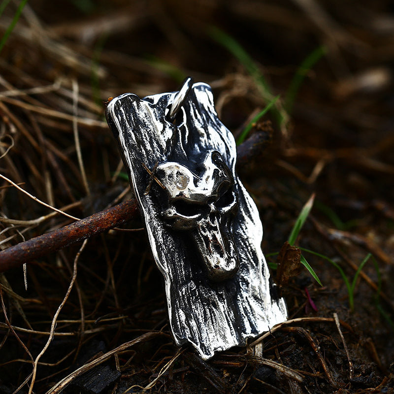 Retro Stainless Steel Skull Pendant for Men - European and American Dominating Titanium Steel Jewelry