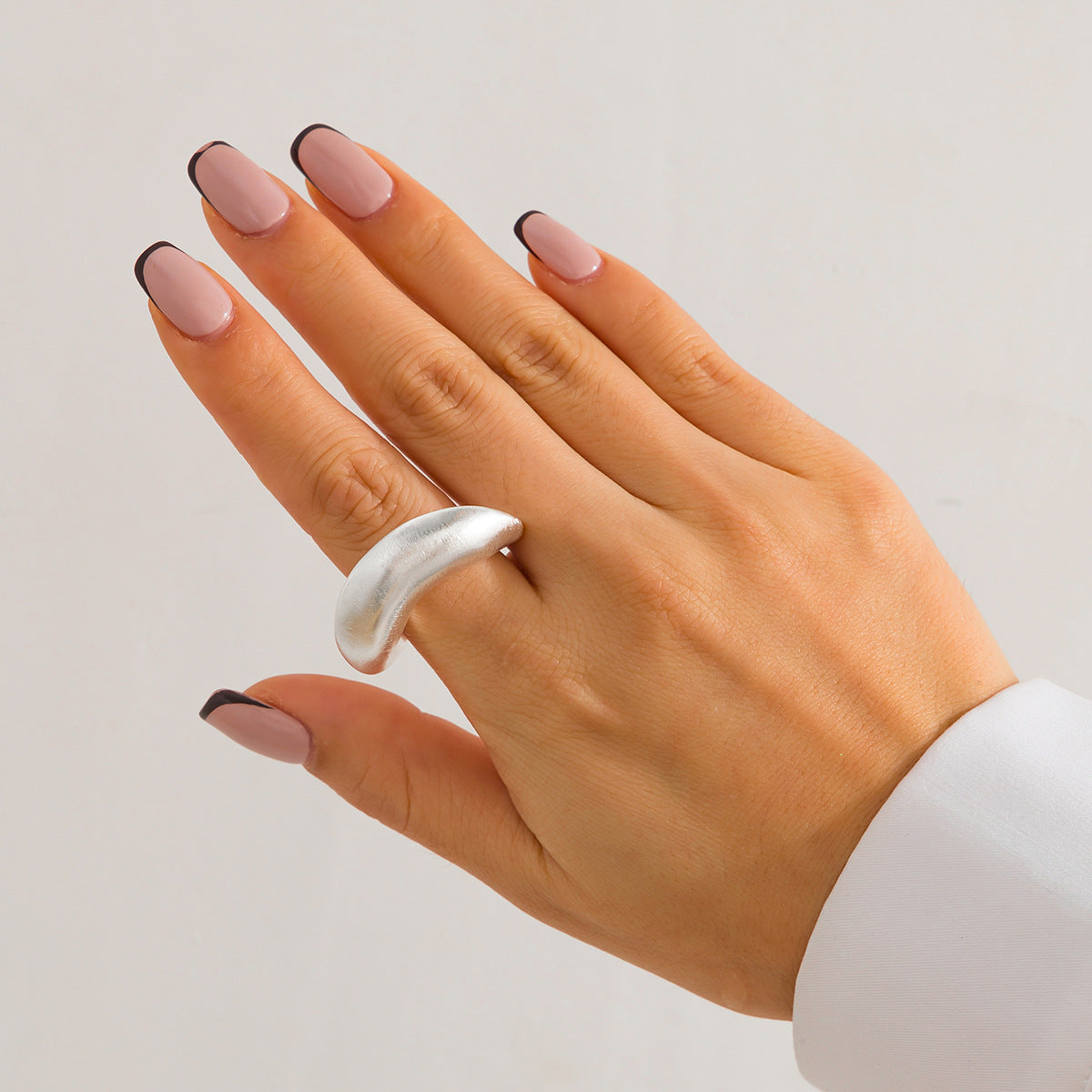 Planderful Vienna Verve Arc Open Ring Brushed Metal Statement Jewelry For Modern Women