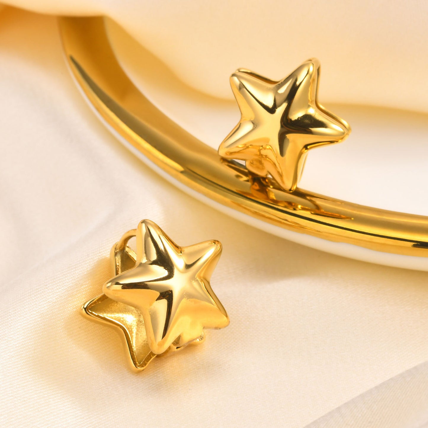 Fashion Personality INS Star Titanium Steel 18K Gold Earrings