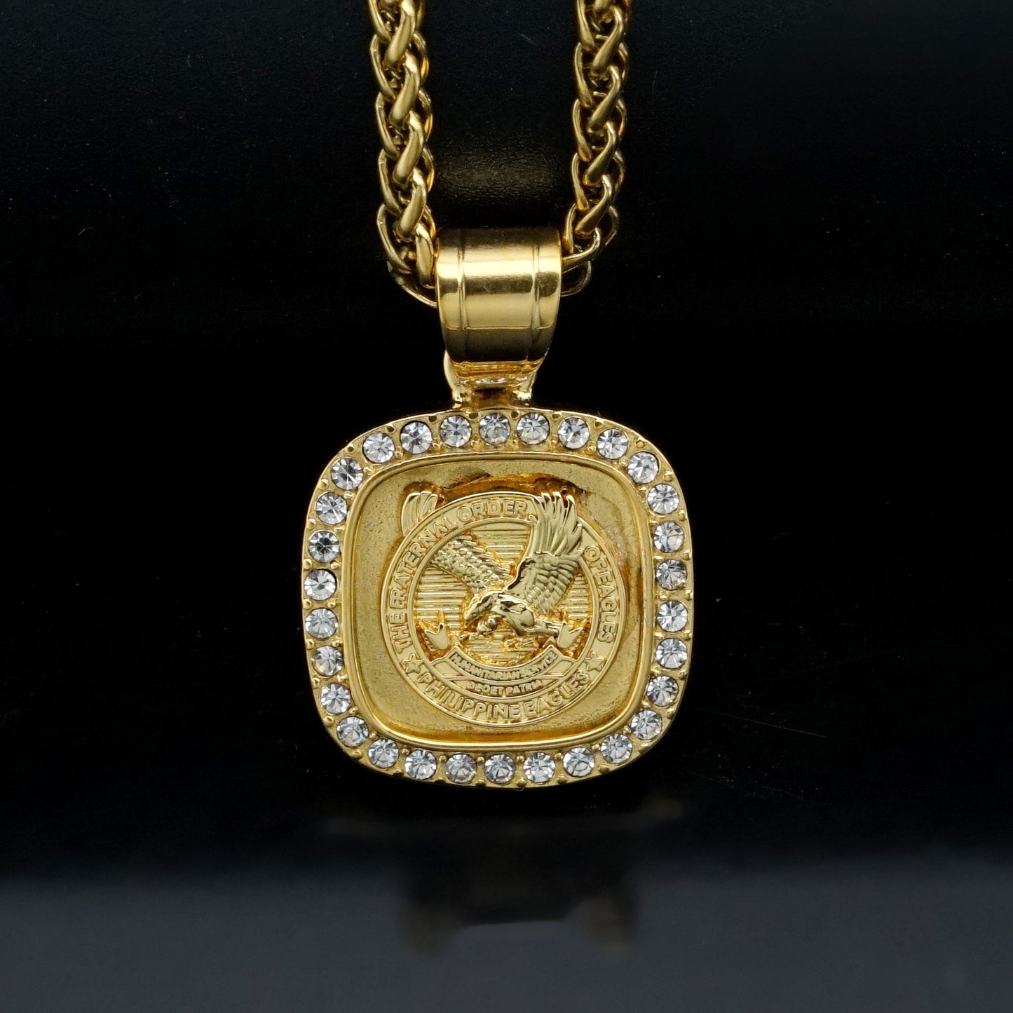 Planderful Square Eagle Pendant Necklace Unisex Gold Plated Zircon Stainless Steel Protection Statement Piece