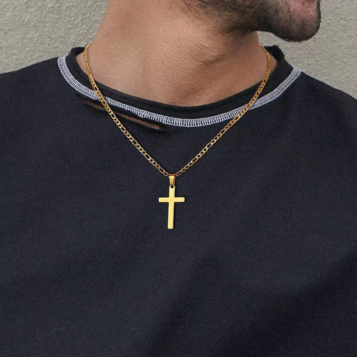 1. Planderful Stainless Steel Cross Necklace For Men - Premium Urban Hip Hop Jewelry Gift
