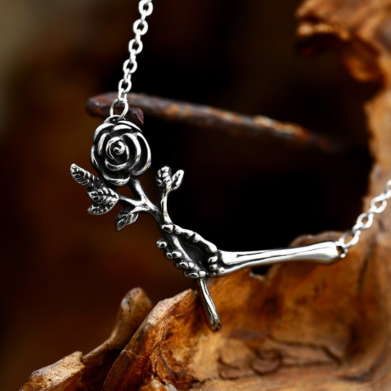 European-American Retro Titanium Steel Rose Pendant Necklace for Men - Wholesale Stainless Steel Jewelry