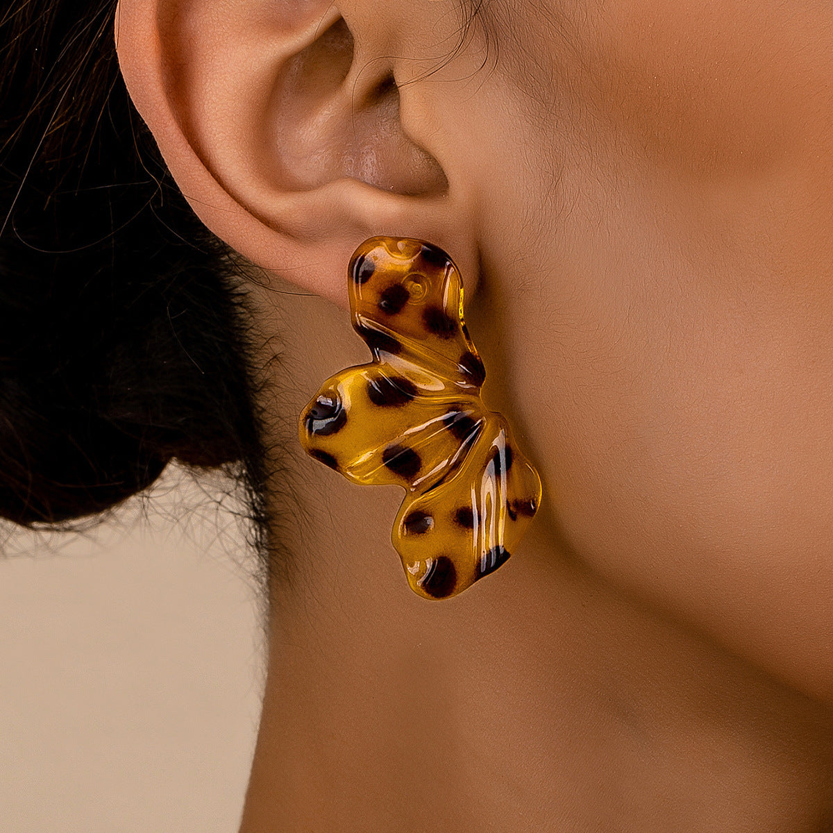 Planderful Vienna Verve Earrings – Fashionable Leopard Print Design