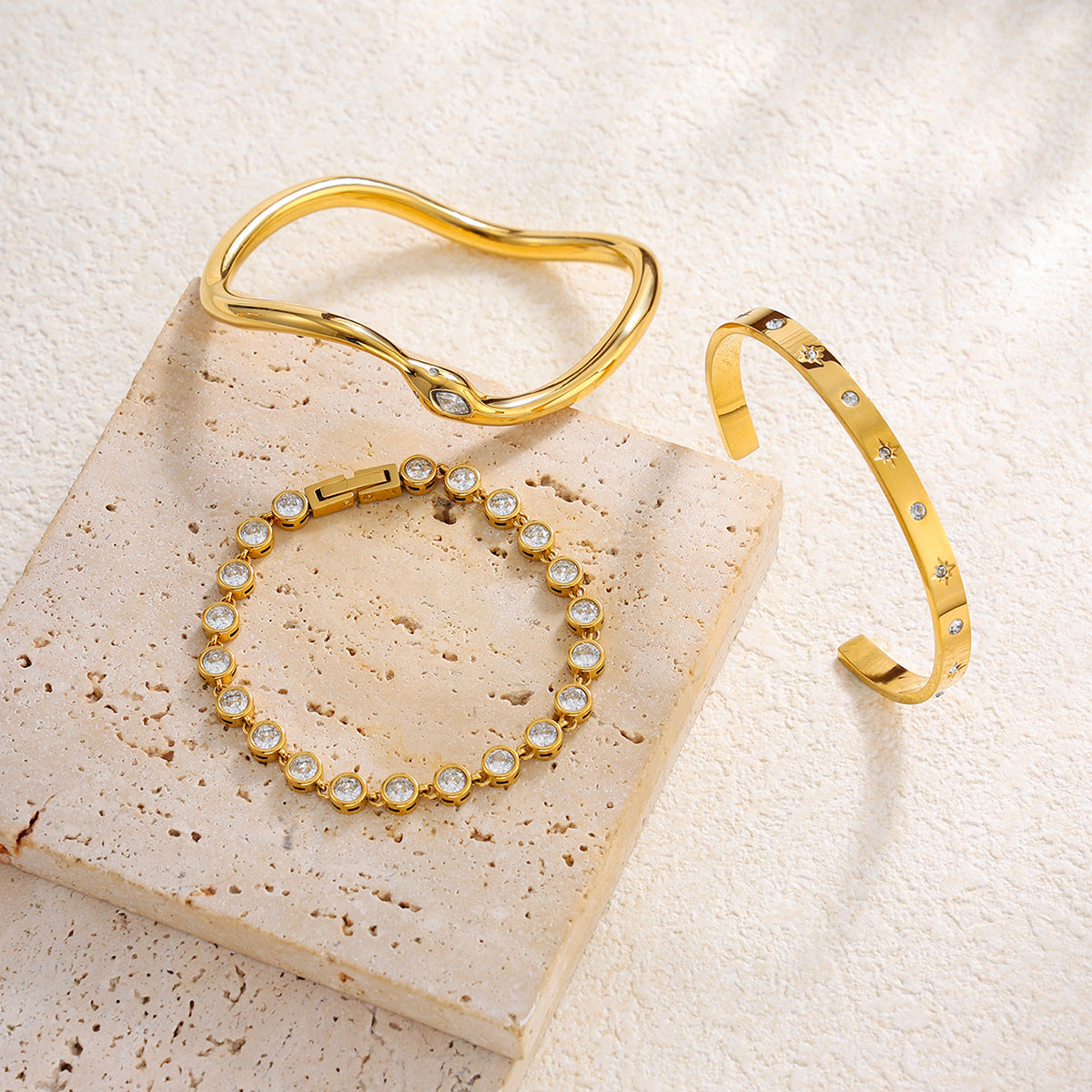 Serpentine Corrugated Star Zircon Opening Bracelet Stainless Steel Full Of Zircon