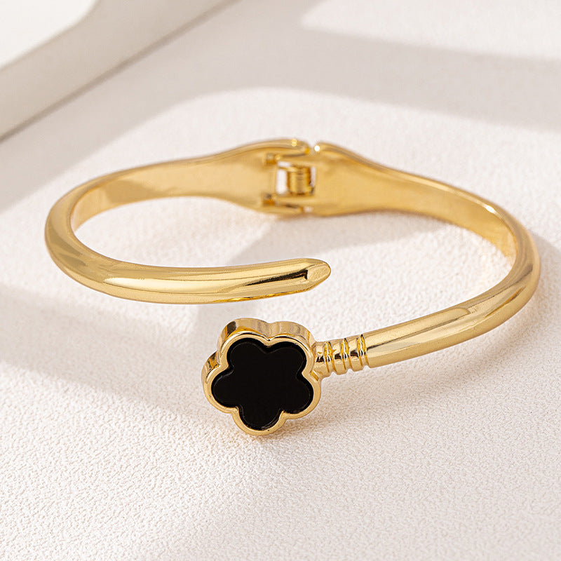 Planderful Vienna Verve Bracelet – Versatile Metal Classic Design