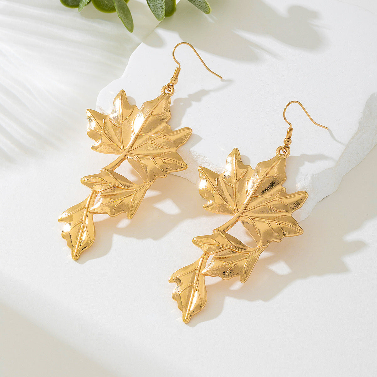 Planderful Vienna Verve Earrings – Exaggerated Chic Metal Design