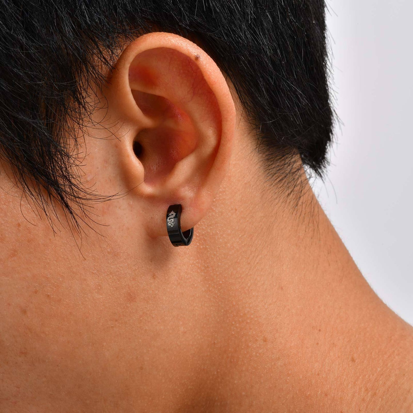 Planderful Men's Laser Dragon Pattern Earrings Stud