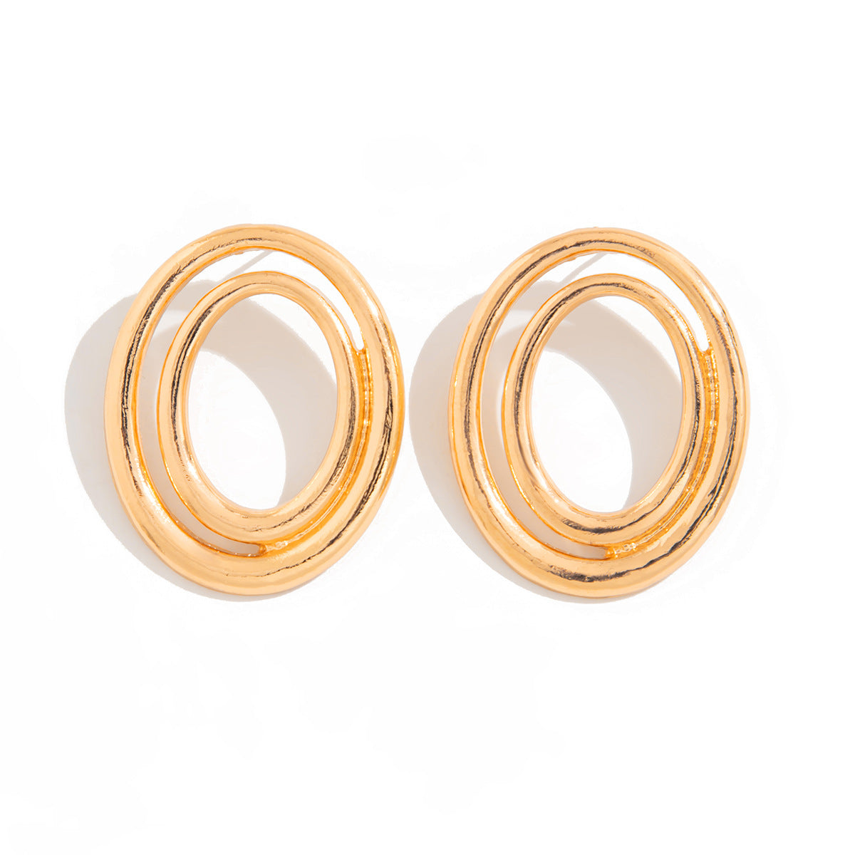 European and American fashion geometric niche thread ins wind stud earrings women, temperament alloy texture retro versatile ear jewelry