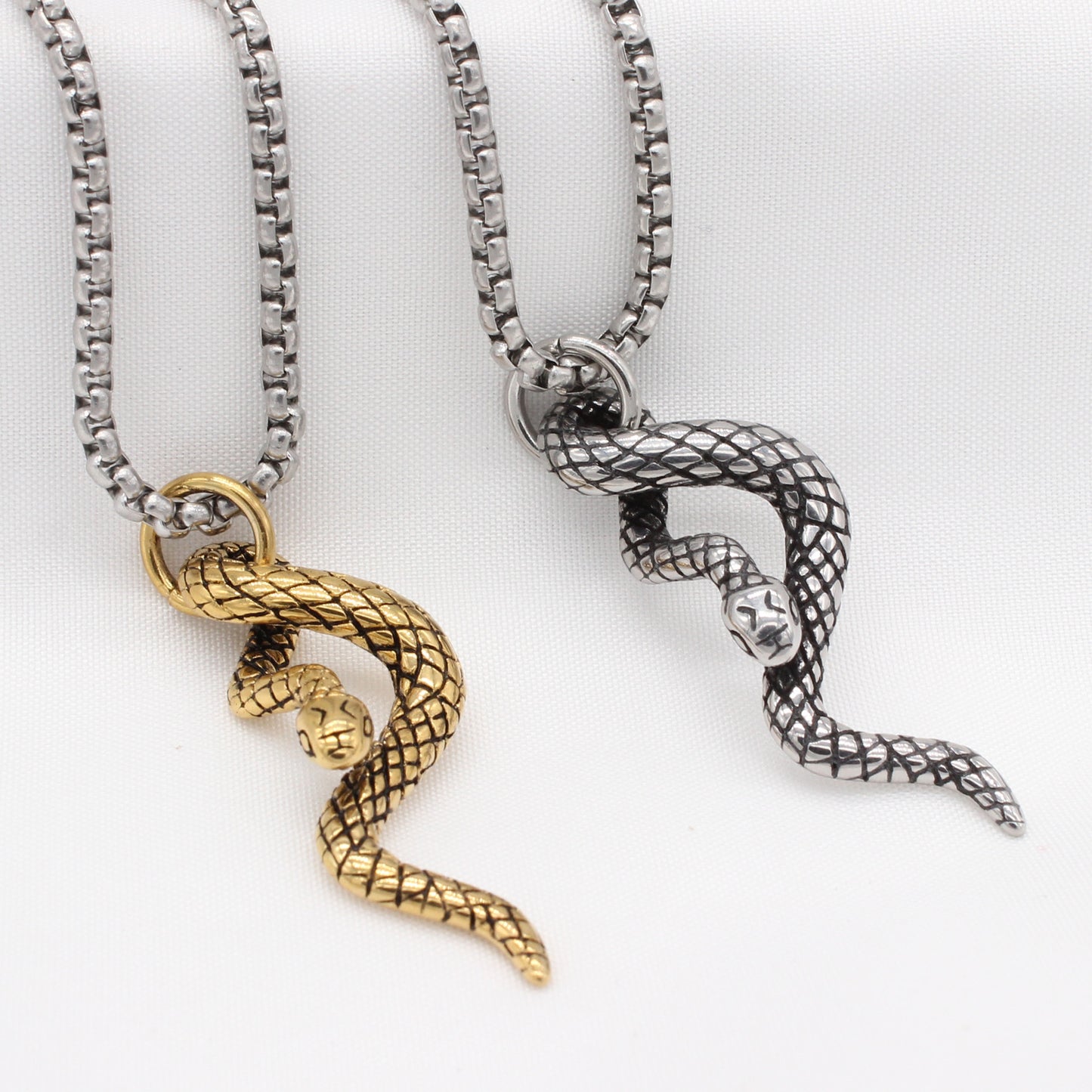 Personalized European and American Titanium Steel Snake Pendant for Men in Wholesale Jewelry