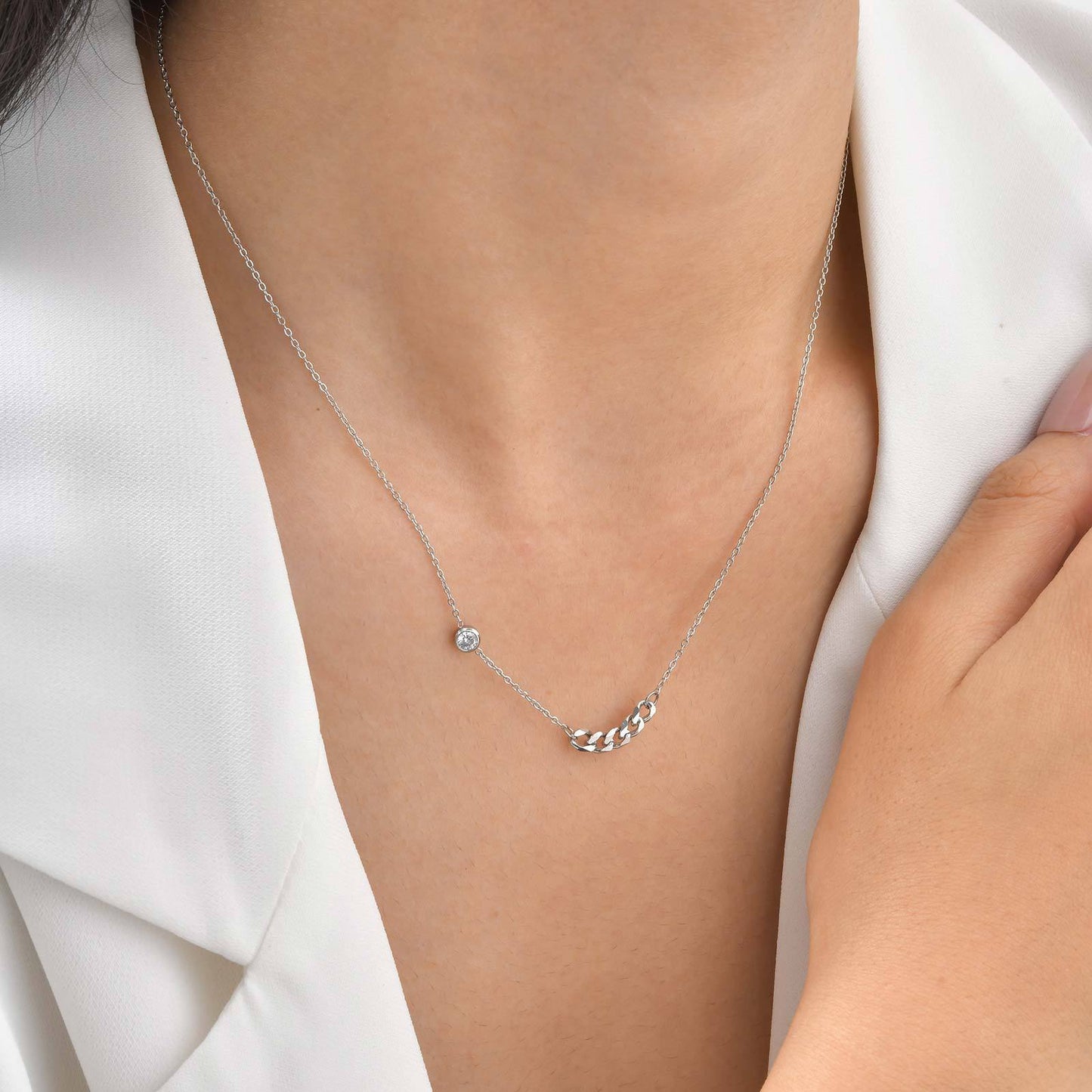 Stainless Steel Urban Refined Minimalist Zircon Chain Necklace For Commuters