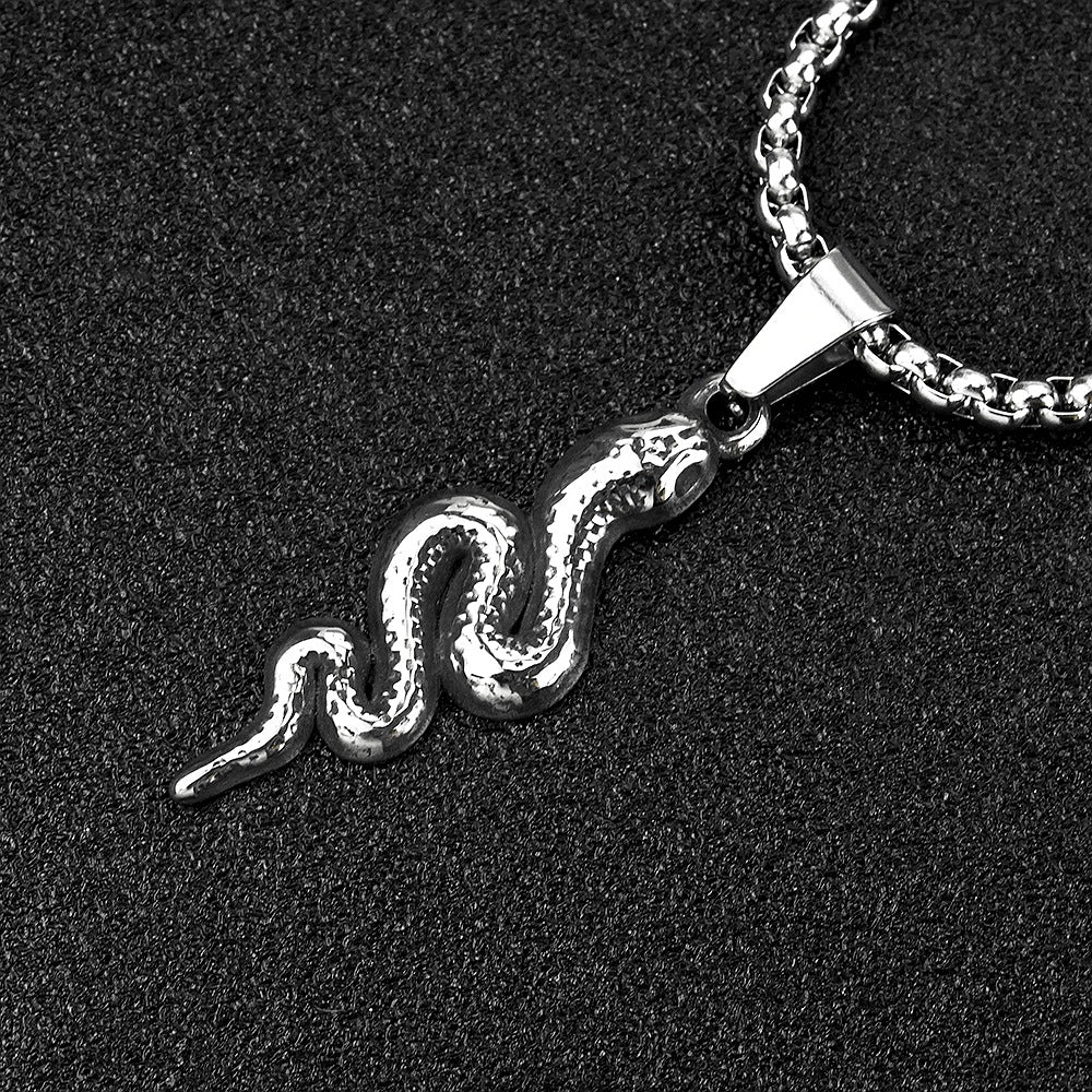 Fashion European And American Neckwear Retro Snake Pendant Necklace For Men