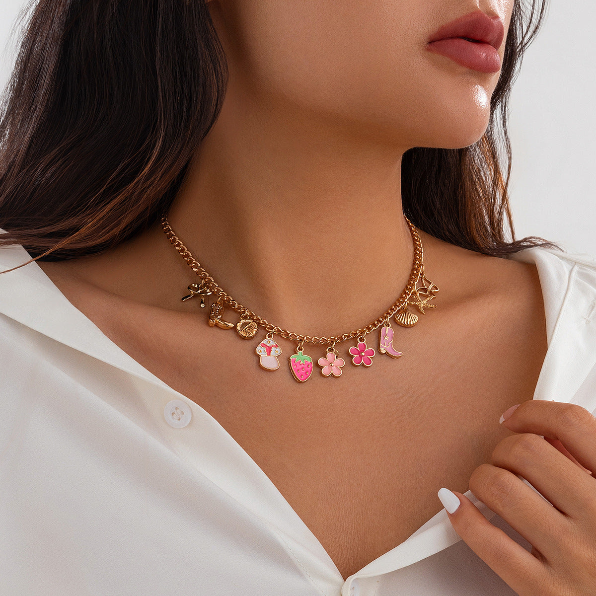 Planderful Vienna Verve Necklace – Elegant Imitation Pearl Fringe Design