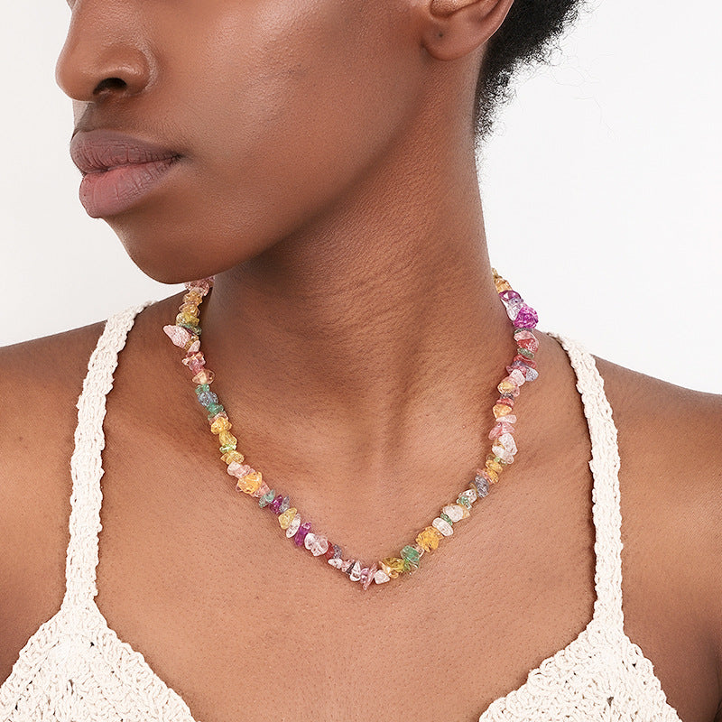 Planderful Vienna Verve Necklace – Fashionable Multicolored Glass Stone Design