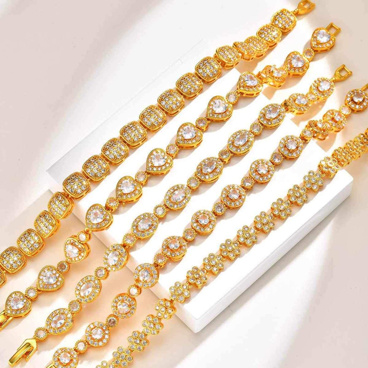Heart Flower Zircon Copper Bracelet