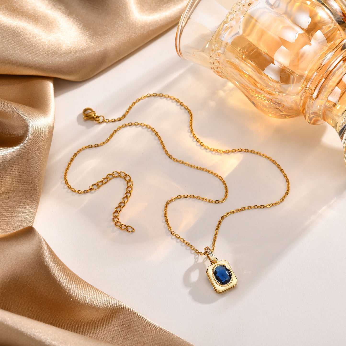 European And American Jewelry Blue White Zircon Necklace