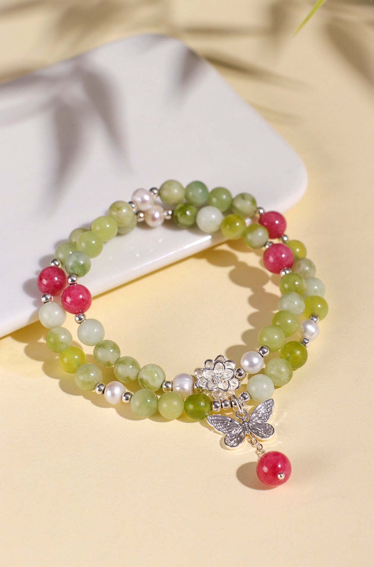 Planderful Fortune's Favor Bracelet – Freshwater Pearl and Rose Stone Elegance