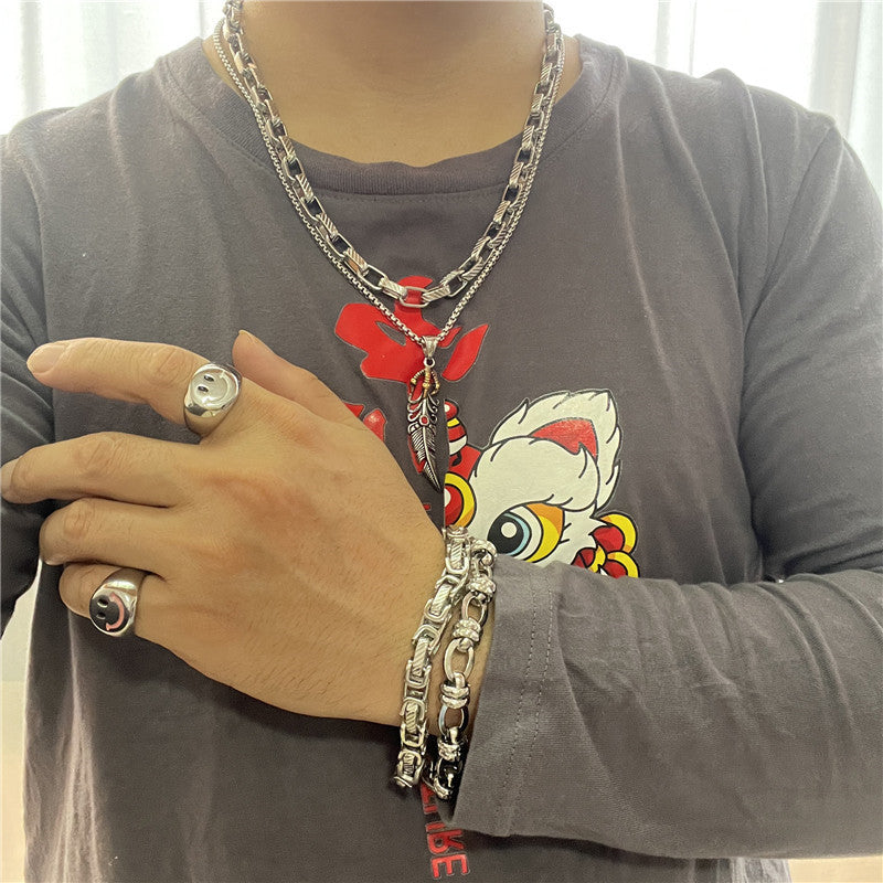 Men's Retro Titanium Steel Feather Pendant Necklace - Trendy Animal Design