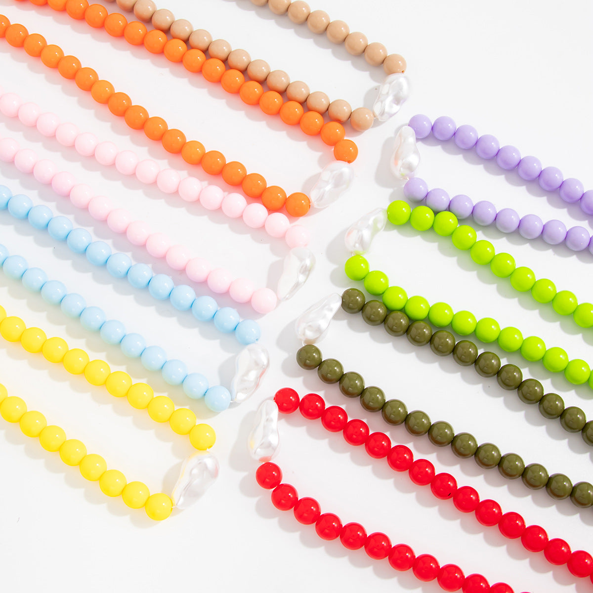 Colored Round Beads Pearl Necklace Dopamine Beaded Holiday Wind Necklace