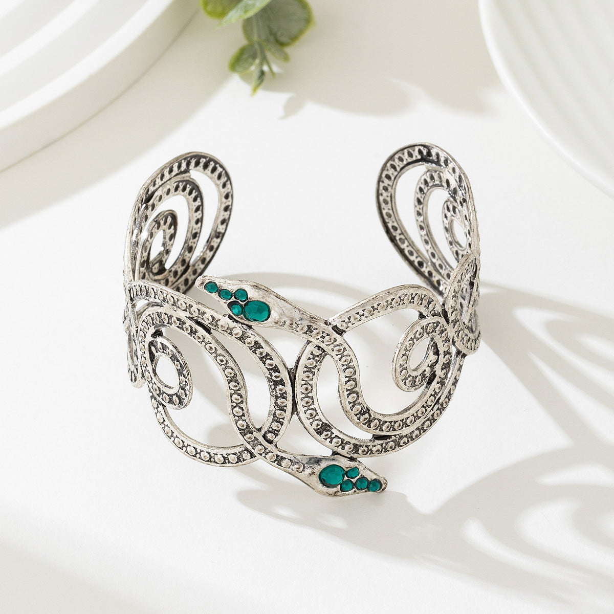 Planderful Vienna Verve Bracelet – Unique Retro Snake Design