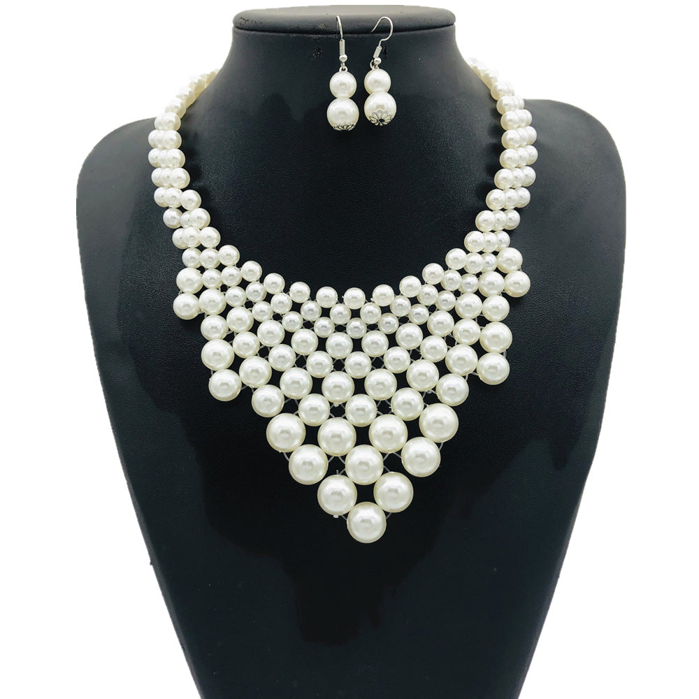 Elegant Triangle Tassel Necklace Set in Imitation Pearl with Minimalist Style
