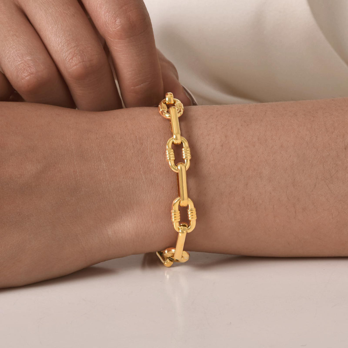 And Embossed Oval Handmade Stainless Steel Bracelet for Women