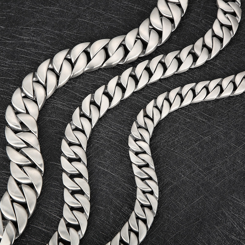 Trend Bone Buckle Necklace Decoration, Simple And Encrypted Sand Surface Cuban Chain Titanium