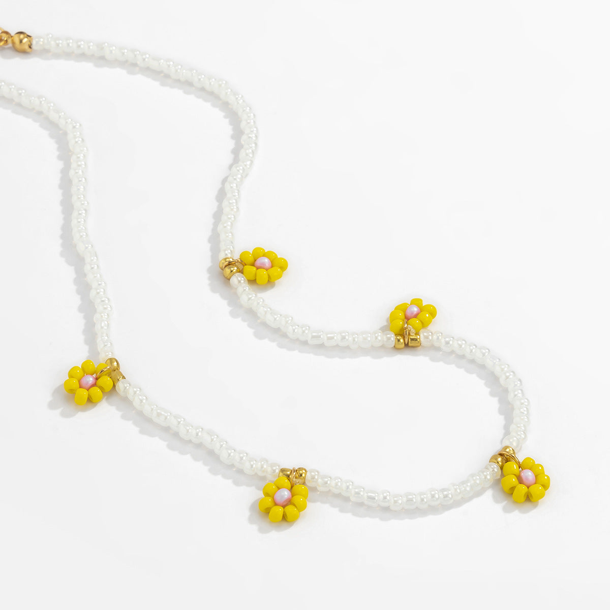 Planderful Vienna Verve Daisy Fringe Collarbone Necklace For Women Elegant Holiday Style