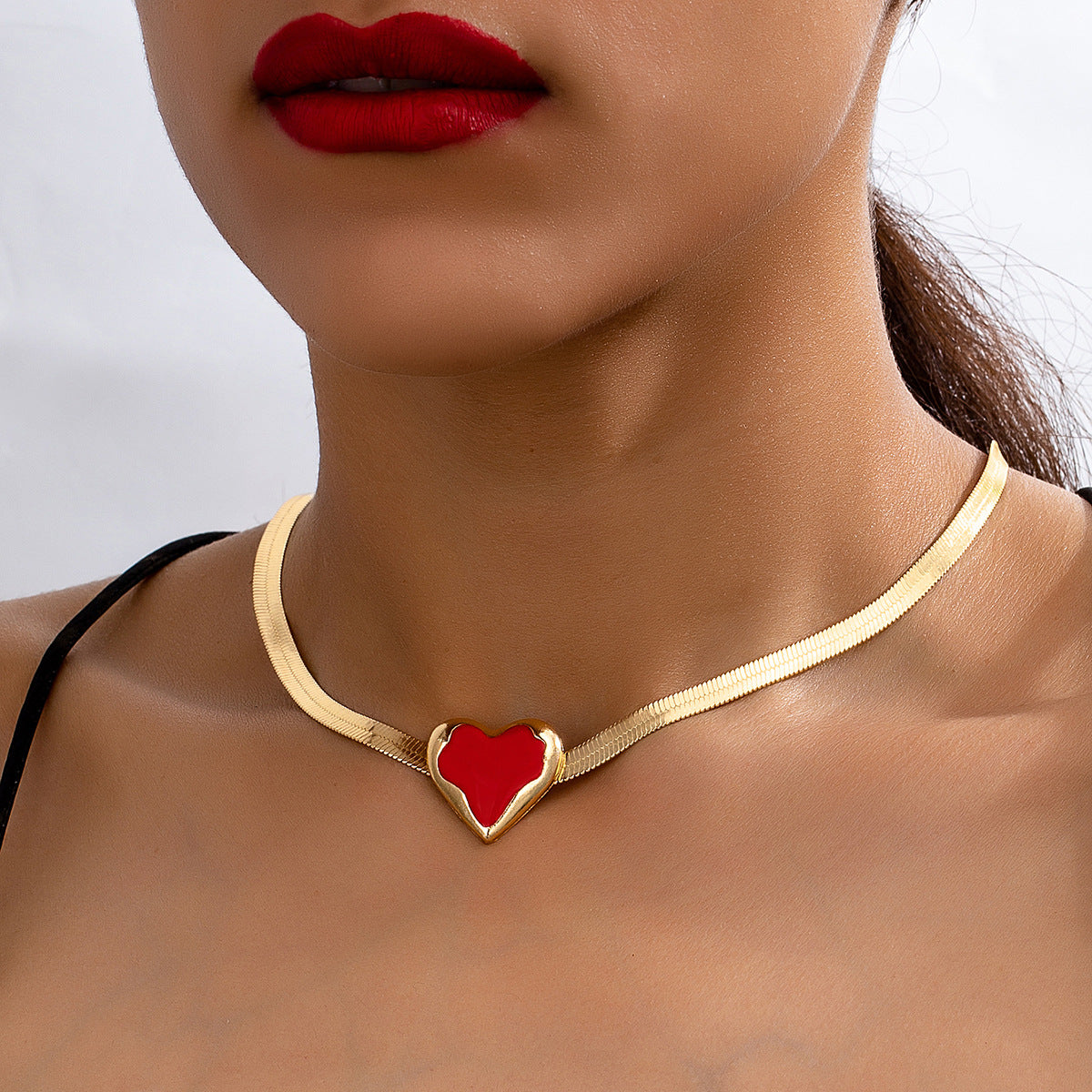 Planderful Vienna Verve Necklace – Fashionable Drip Love Pendant