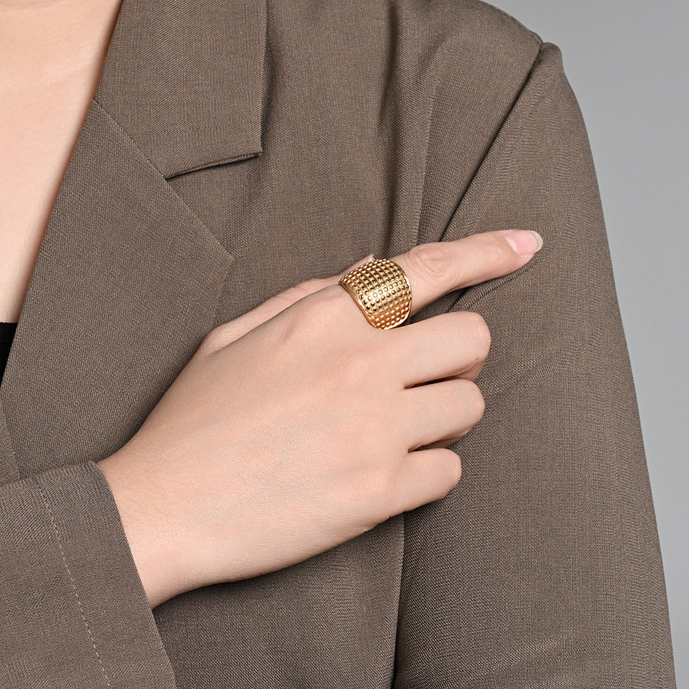 Planderful Everyday Genie Unisex Stainless Steel Ring Gold Plated Hammer Dot Texture Glossy Finish