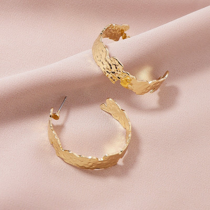 Metallic Summer Cuff Earrings with Personalized Touch