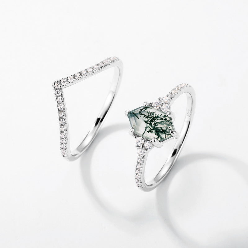 Planderful Everyday Genie – Elegant Green Moss Silver Ring for Women