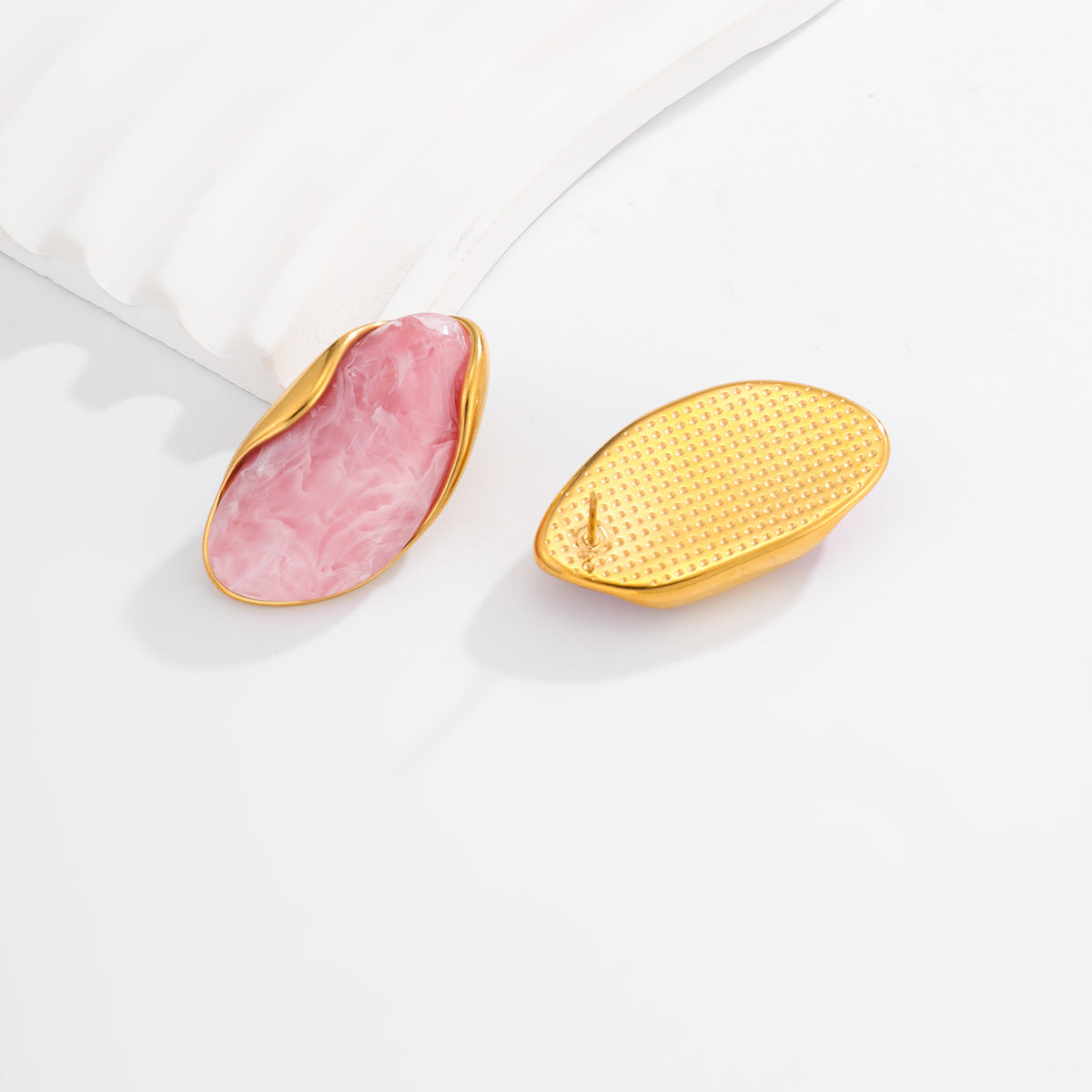 Planderful Stainless Steel Amber Smudged Stud Earrings Vienna Verve For Modern Women Resin Color Statement