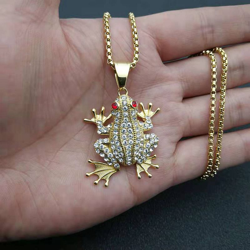 Planderful Hip Hop Necklace Stainless Steel Gold Plated Zircon Red Eyed Frog Pendant For Urban Fashion Fans