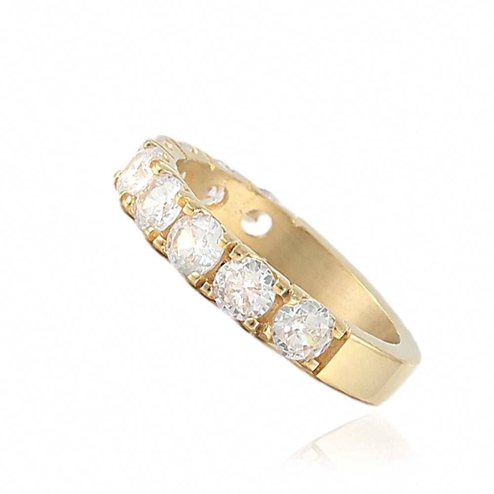 Titanium Steel Couple's Ring with European, American, and Korean White Stone Inlay - Fashionable Stainless Steel Design for Women