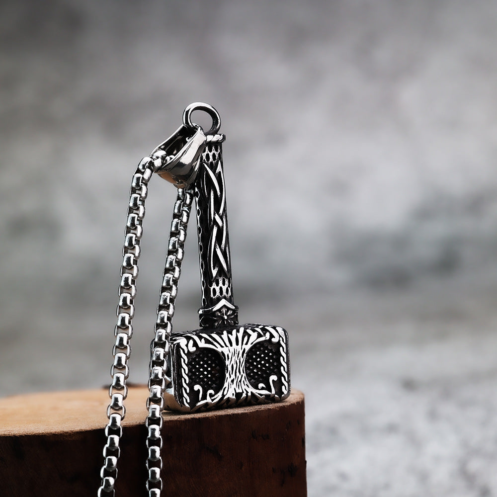 Foreign Trade Hot-Selling Titanium Steel Thor Hammer Necklace