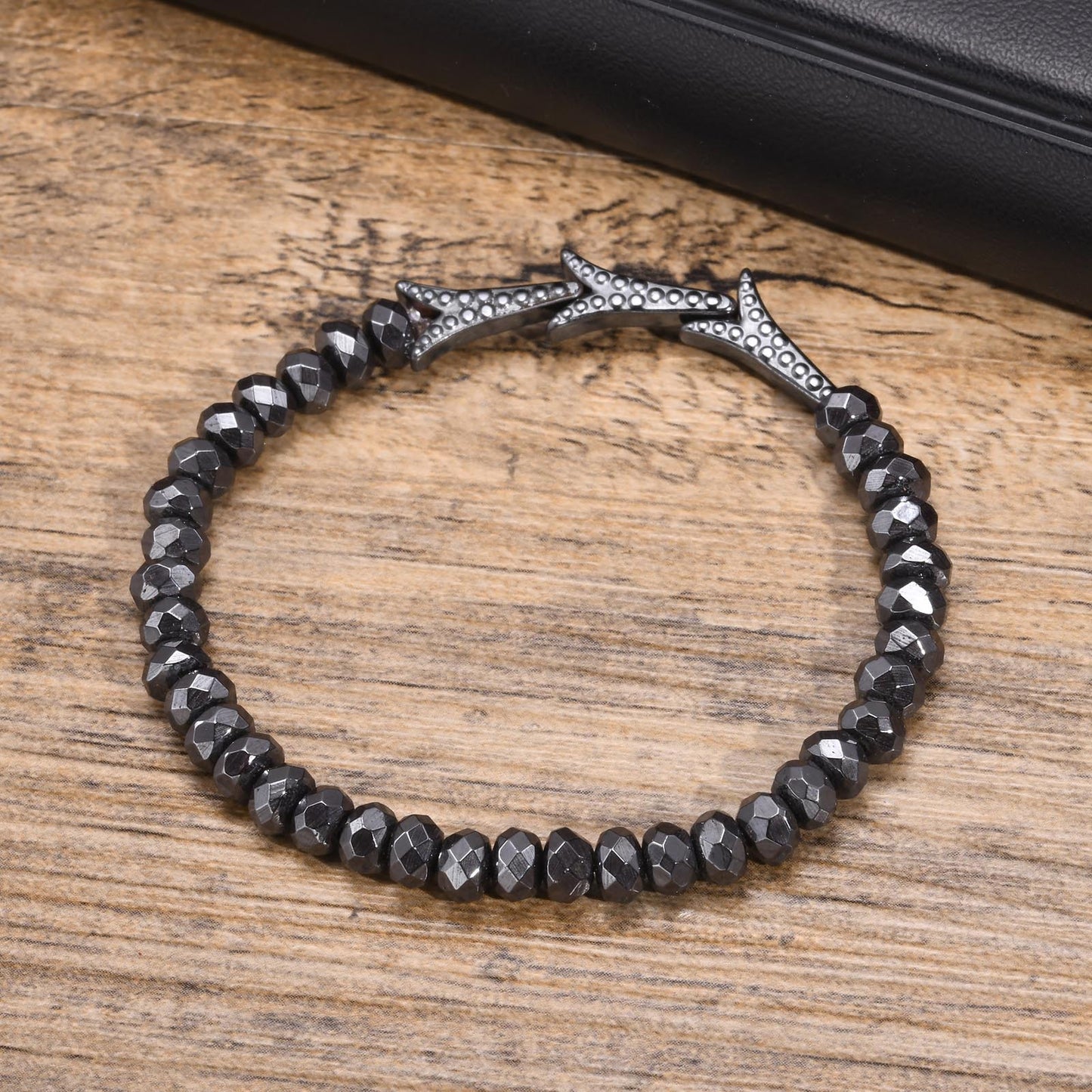 Simple And Personalized Jewelry Black Gallstone Bracelet
