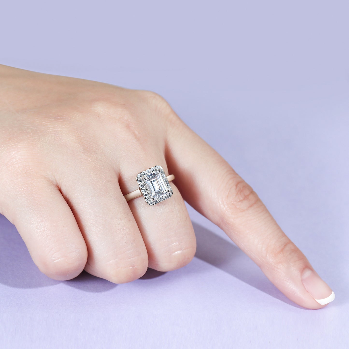 Planderful Sterling Silver Emerald Cut Zircon Ring for Women 2 Carat Sparkling Fashion Stacked Set