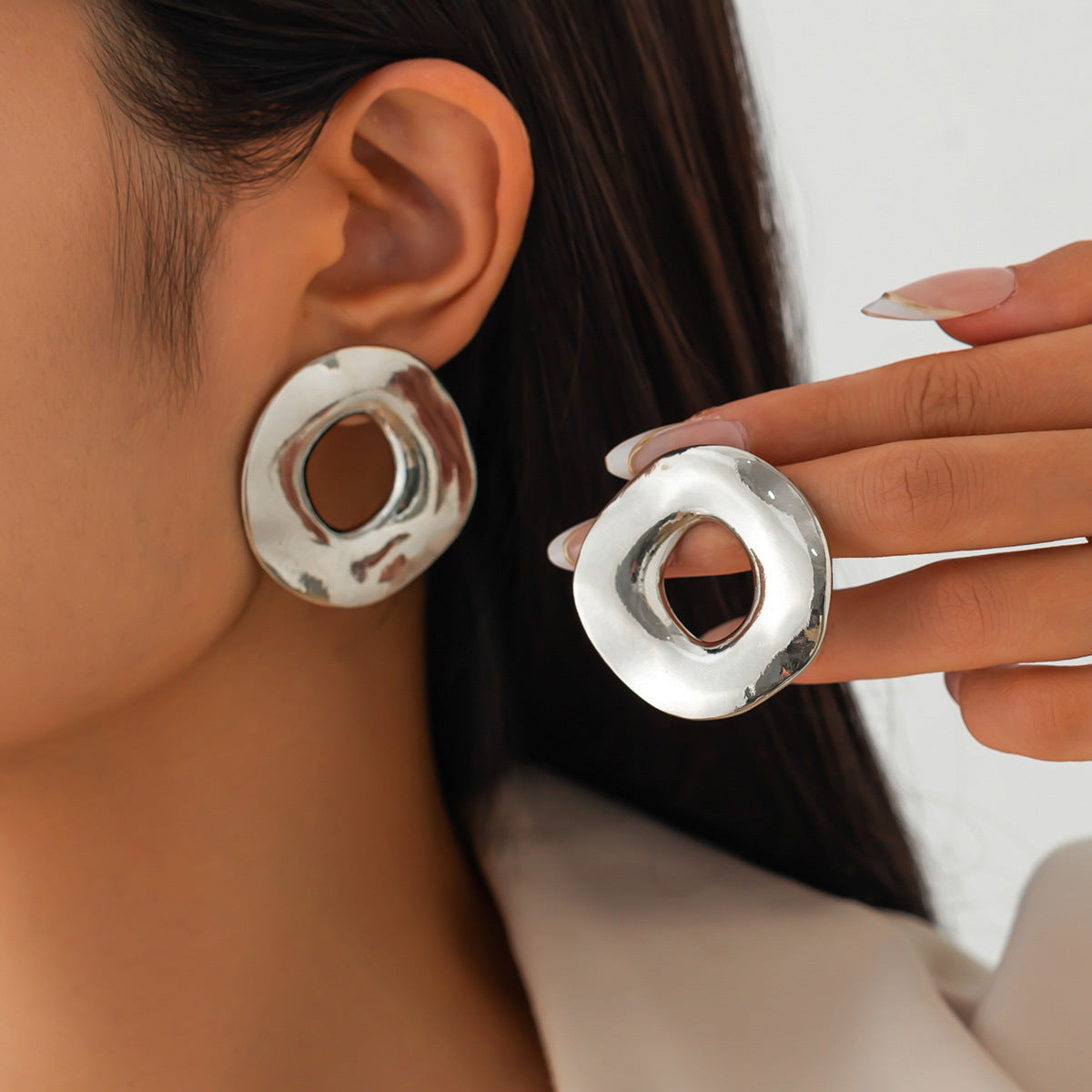 Planderful Vienna Verve Earrings – Versatile Geometric Design