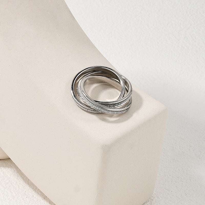 Vienna Verve: Chic Sophistication Ladies Ring with Triple Circles
