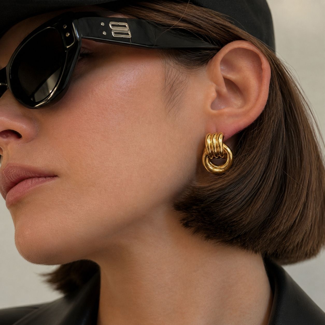 Planderful Vienna Verve Stainless Steel Ring Buckle Stud Earrings With Contrasting Color Lines For Modern Fashion Lovers