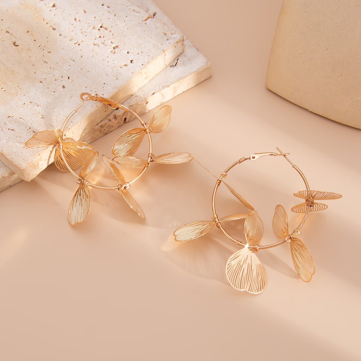 Planderful Vienna Verve Earrings – Elegant Ginkgo Leaf Design