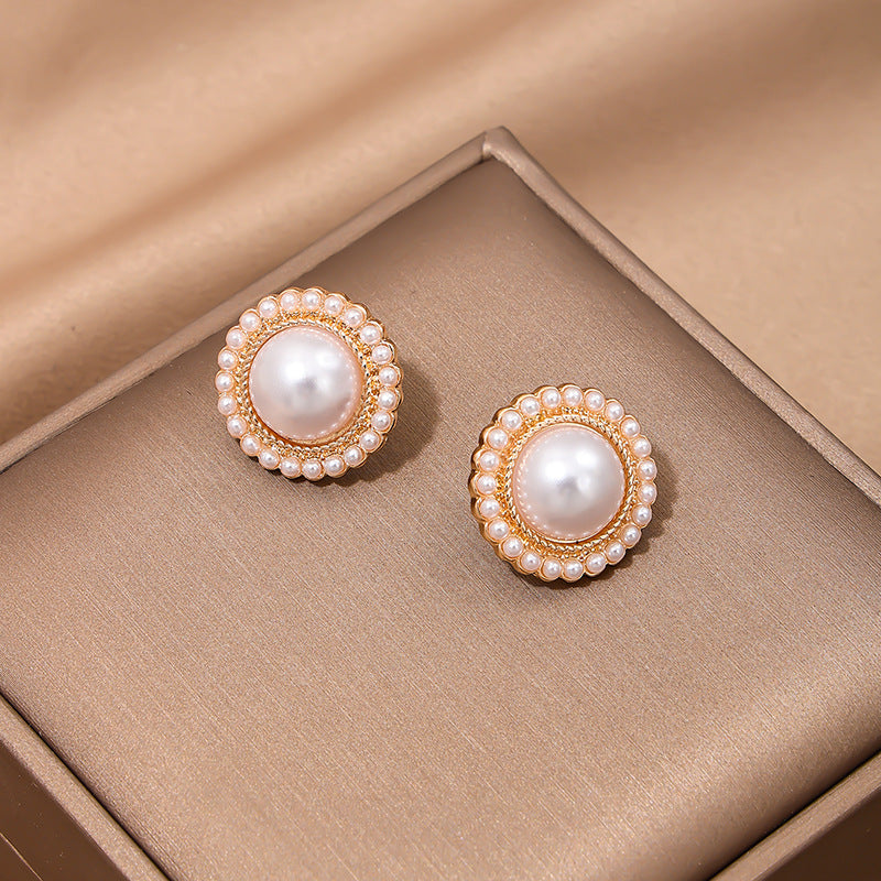 Elegant Metal Imitation Pearl Stud Earrings by Planderful Vienna Verve Collection