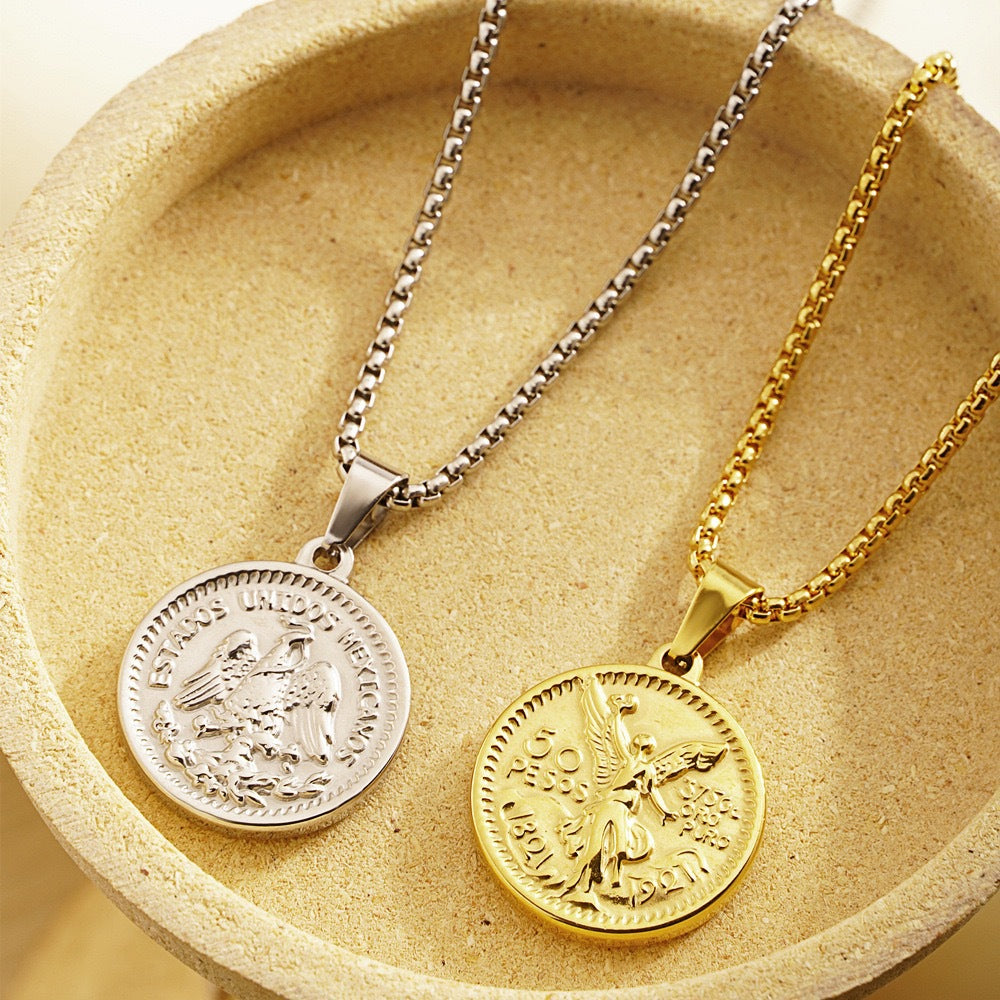1. Planderful Stainless Steel Coin Pendant Necklace Gold Tone Unisex Gift For Couples And Lovers
