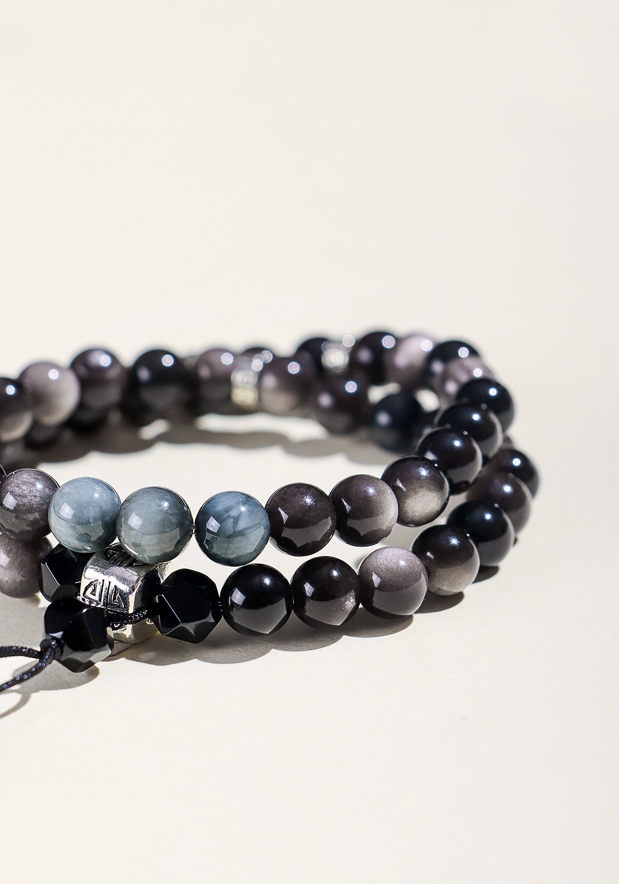 Planderful Fortune's Favor Bracelet – Unique Obsidian Double-Circle Design