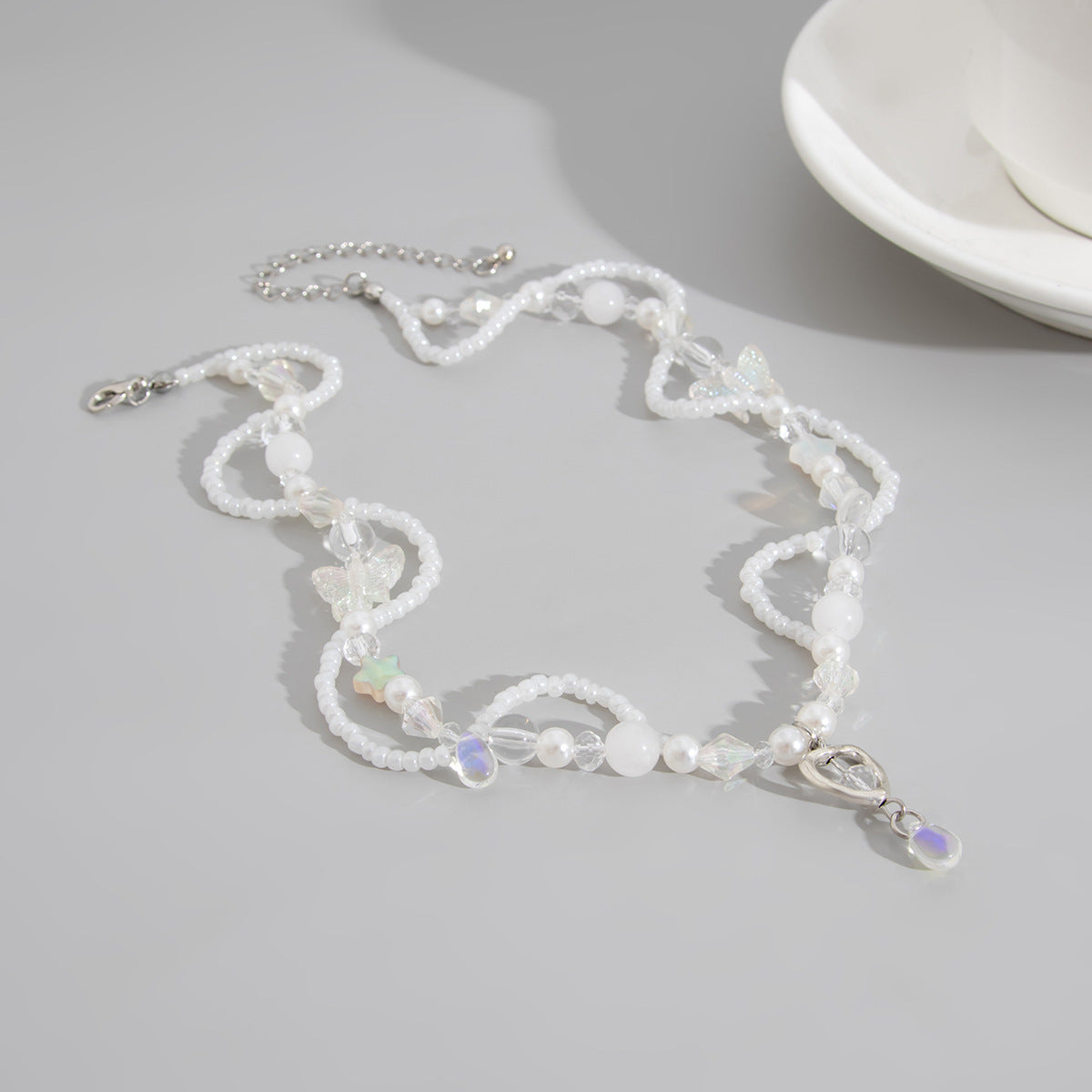 Planderful Vienna Verve Necklace – Sweet and Versatile Heart-Shaped Design